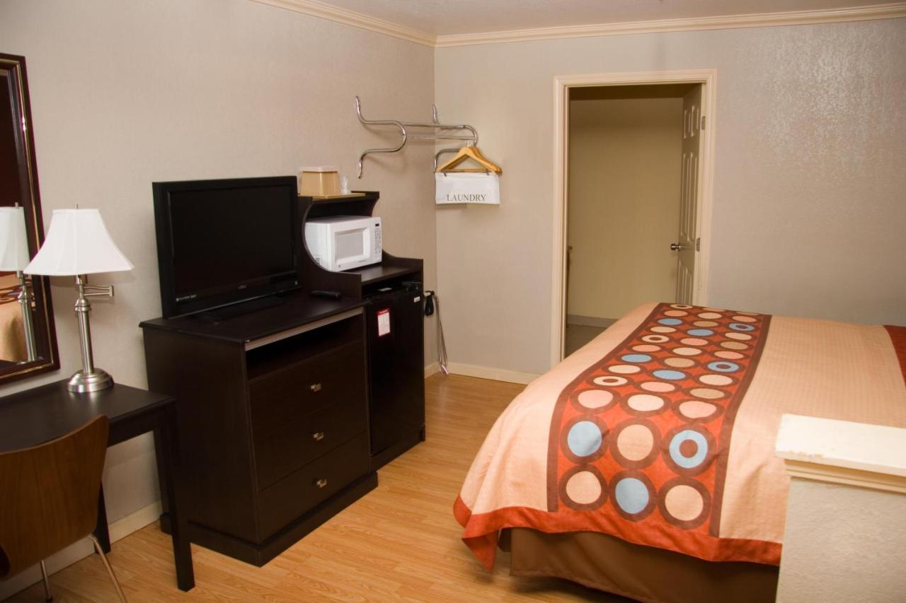 Inn At King City Kamer foto